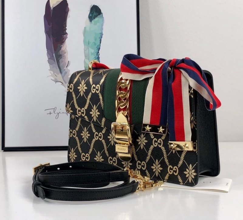 Gucci Satchel Bags